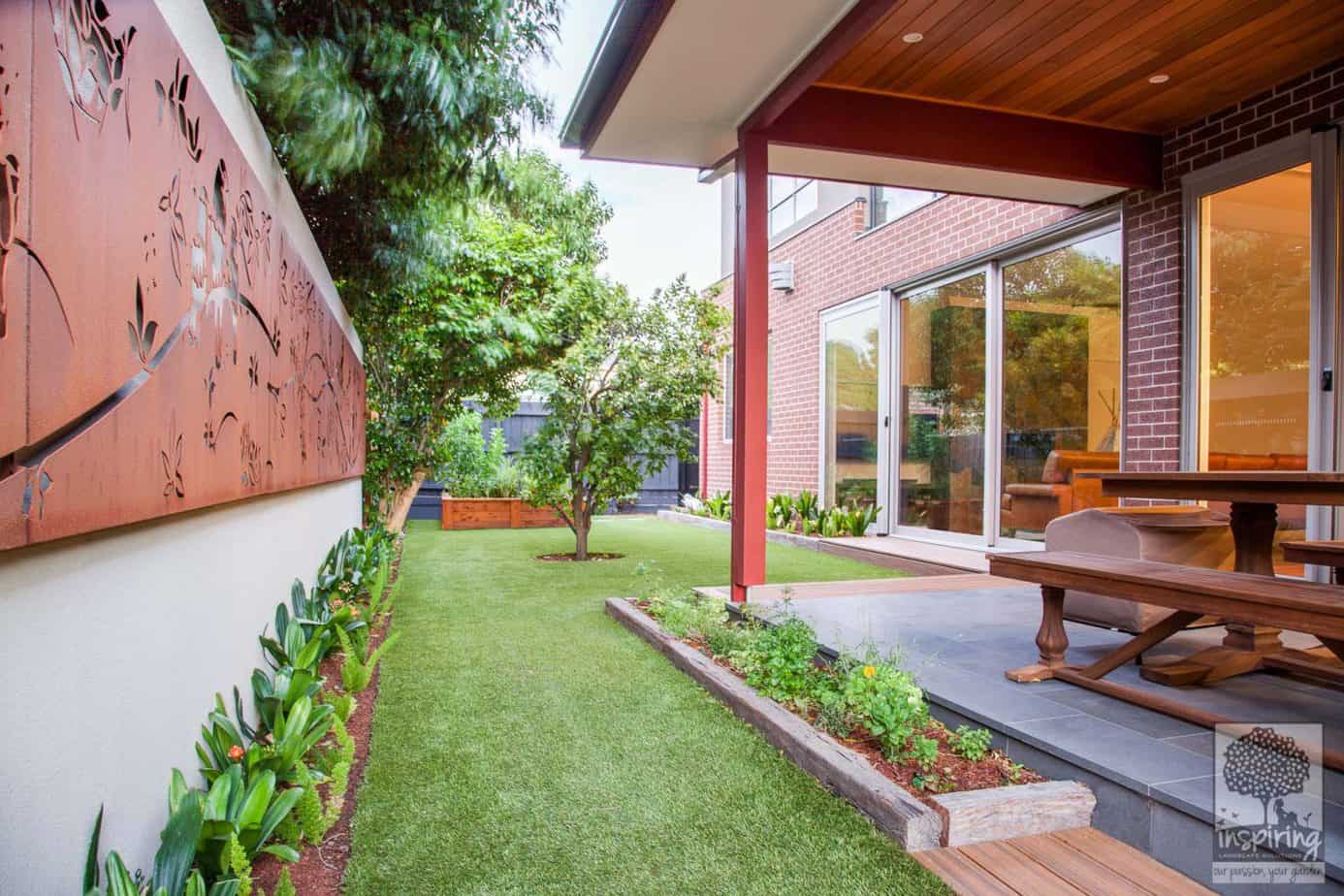 Beautiful corten wall lightbox used in Glen Waverley garden design by Parveen Dhaliwal