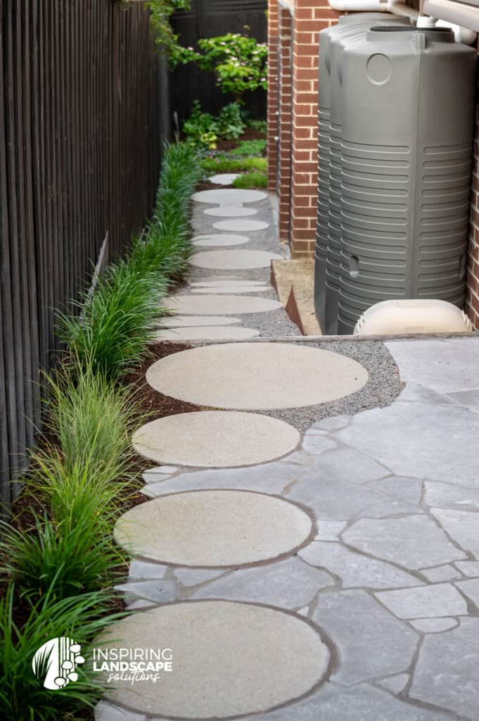 Custom circular concrete steppers in Mount Waverley design